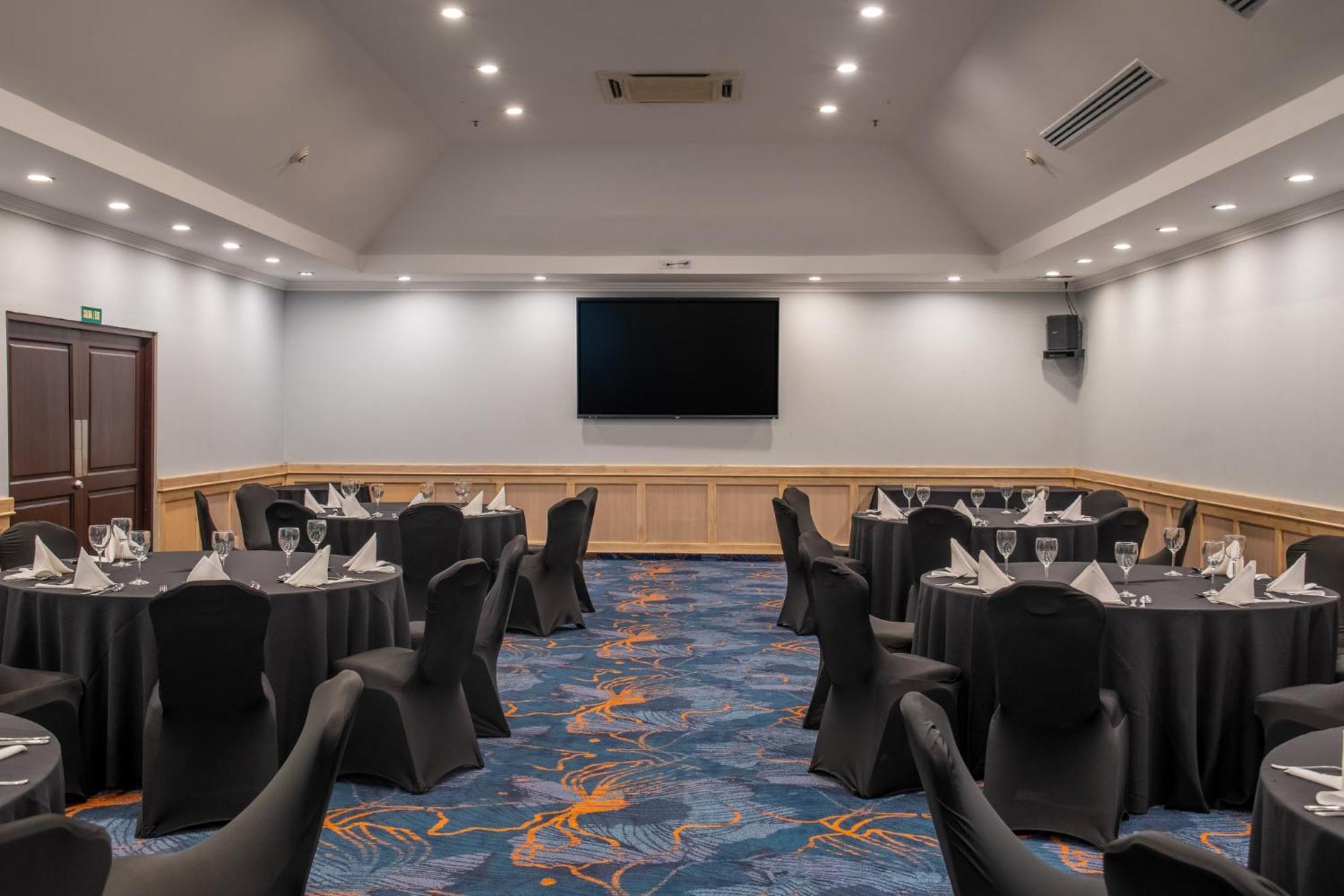 Crowne Plaza San Jose La Sabana By Ihg Hotel Exterior photo